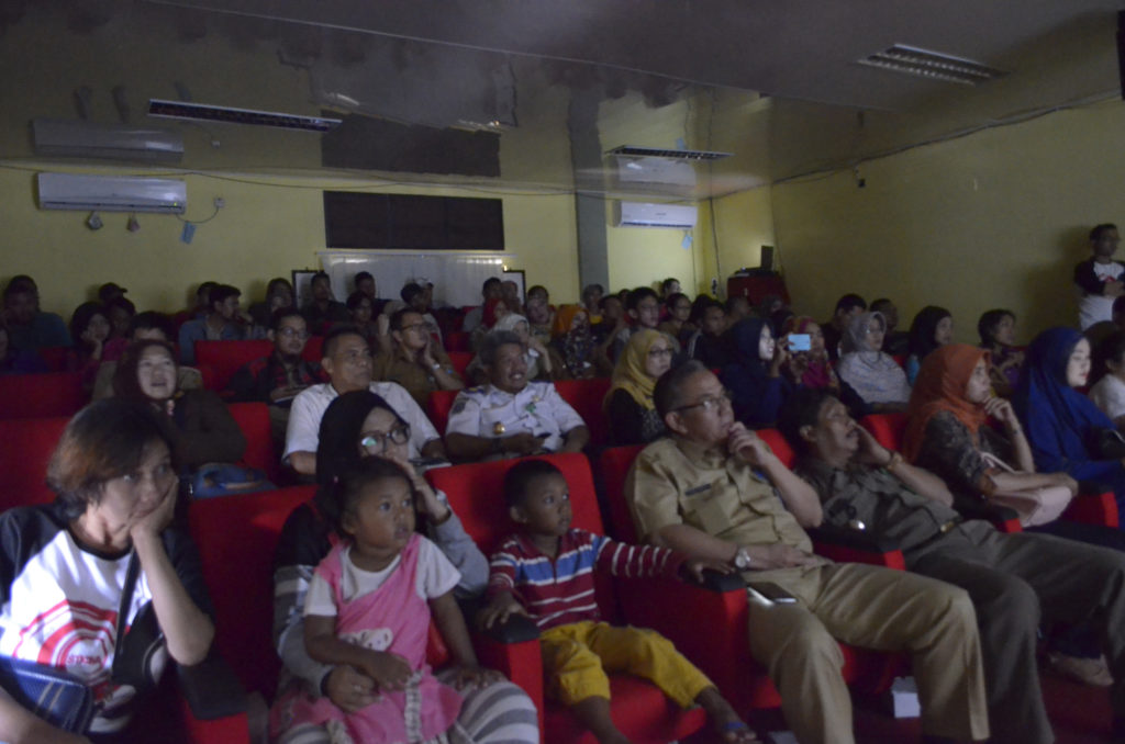 Dok KPA Kab. Tangerang "suasan nonton bersama"