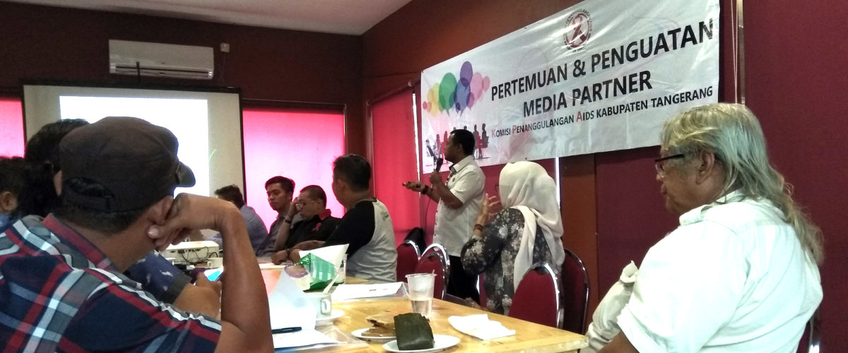 PERAN MEDIA PARTNER DALAM PENANGGULANGAN AIDS