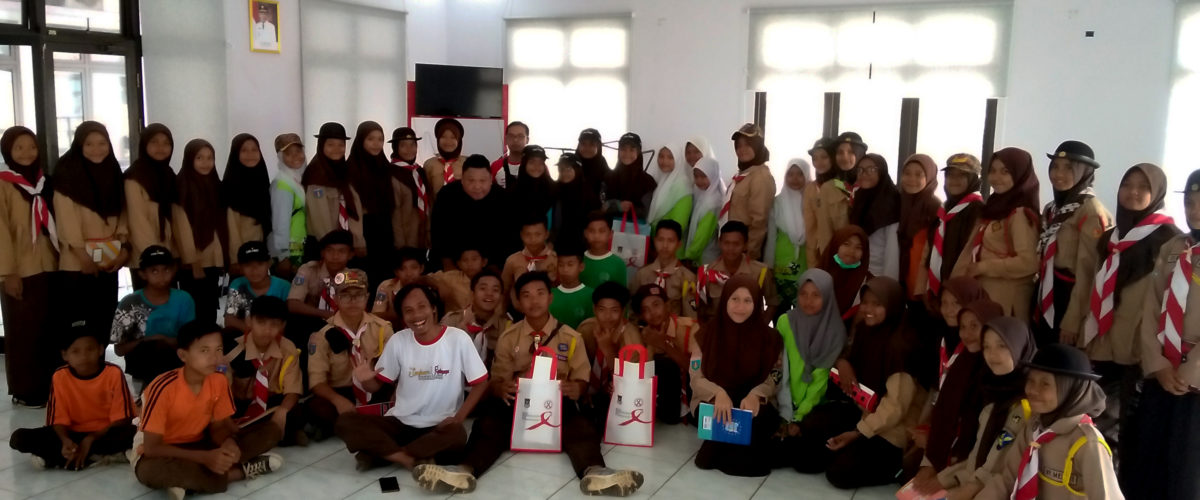 Edukasi  Kespro dan HIV AIDS  Kepada Pramuka